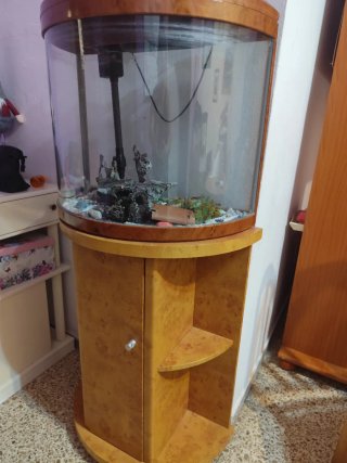 Pesera grande con su mueble