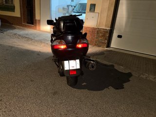 Suzuki Burgman 650 Executive Negra