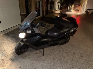 Suzuki Burgman 650 Executive Negra