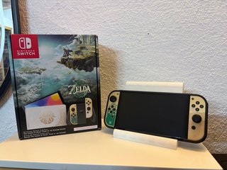 Nintendo Switch OLED Edición Zelda
