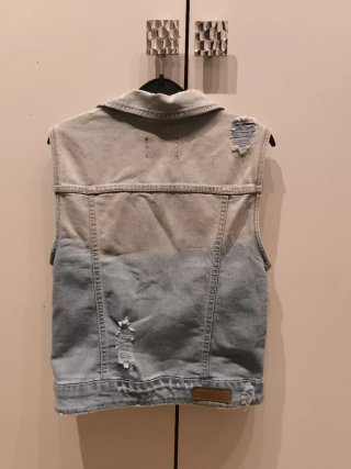 Chaleco vaquero desgastado talla XS