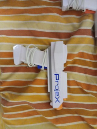 Proje x juego proyectado de pistolas marca BIZAK
