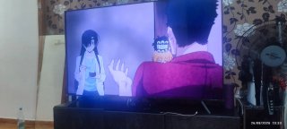 TV Samsung 75 con rayas