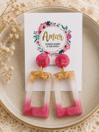 Pendientes artesanales de Resina