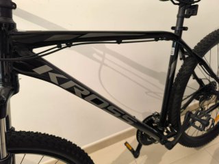 Bicicleta de Montaña Kross Negra