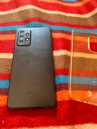 Samsung A52s 5g con funda protectora