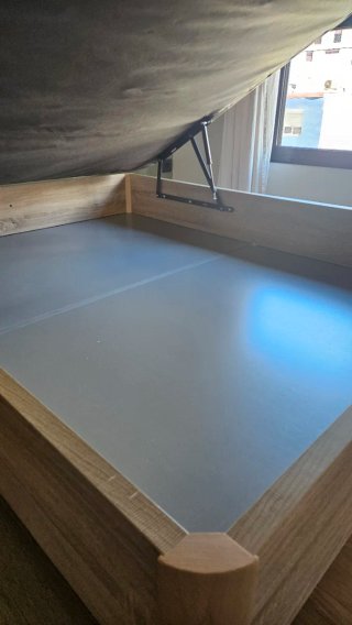 Cama con almacenaje 150x190CM