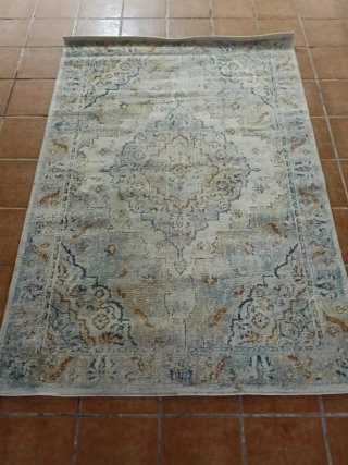 Alfombra estilo egipcio beige y azul
