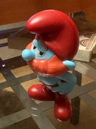2 Figuras Pitufo Papá Pitufo