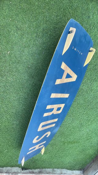 Tabla Kitesurf Airush Switch 144