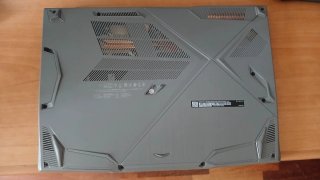 MSI Thin 15 B13UDX Laptop i7 RTX 3050 16GB RAM