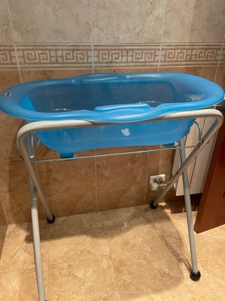 Bañera bebé portátil azul con soporte