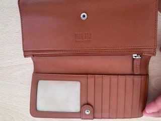 Alviero Martini 1A Classe Billetera Geo Classic