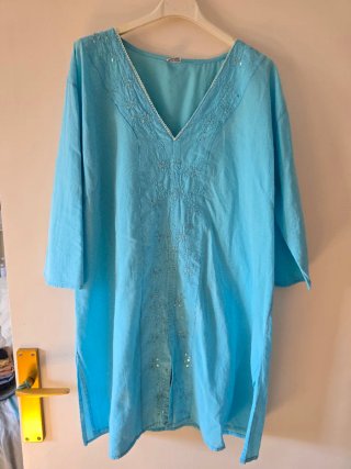 Bata verano azul turquesa talla M