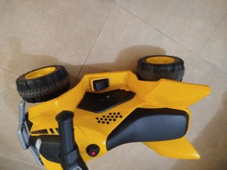 Moto Quad Infantil CAT Amarilla