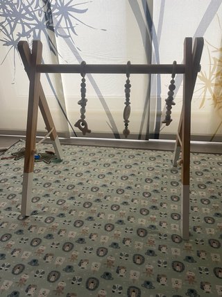 Gimnasio madera bebés
