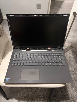 Portátil Lenovo Negro para reparar.