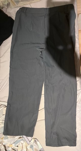 Pantalón de vestir gris