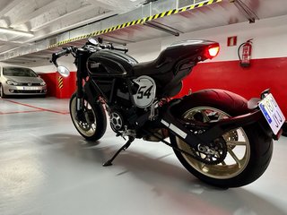 Ducati Scrambler Edición Cafe Racer