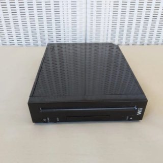 Nintendo Wii Negra con 2 Mandos