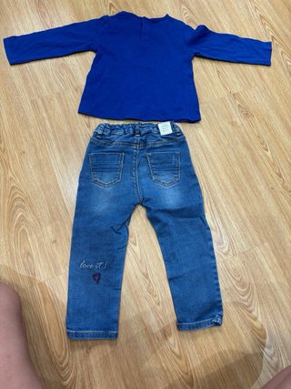 Conjunto infantil camiseta y pantalón vaquero