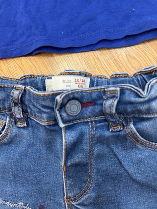 Conjunto infantil camiseta y pantalón vaquero