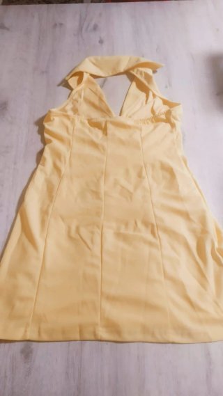 Vestido amarillo halter
