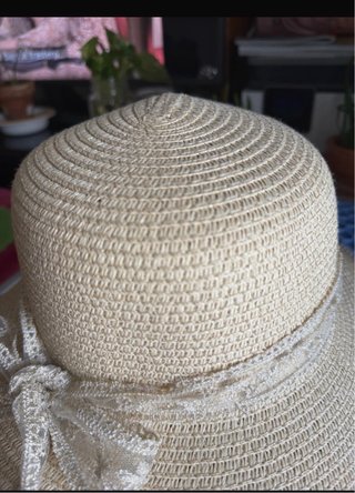 Sombrero de paja para playa con lazo