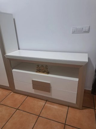 Mueble salón TV y aparador.1300€ costo todo