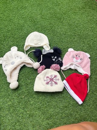 Lote de Gorros Infantiles Variados