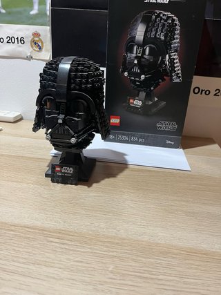 Lego Darth Vader 75304 (834 piezas)