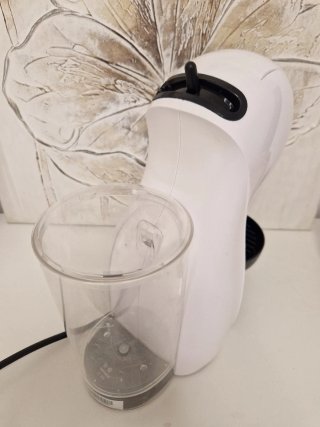 Cafetera Dolce Gusto Blanca