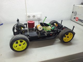Coche RC BMW M3 GTR 1:8