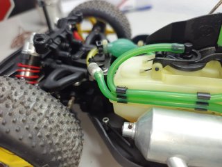 Coche RC BMW M3 GTR 1:8