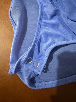 Body de chica azul, queda bien en talla S/M