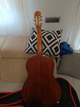 Guitarra Admira ALBA española