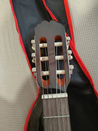 Guitarra Admira ALBA española