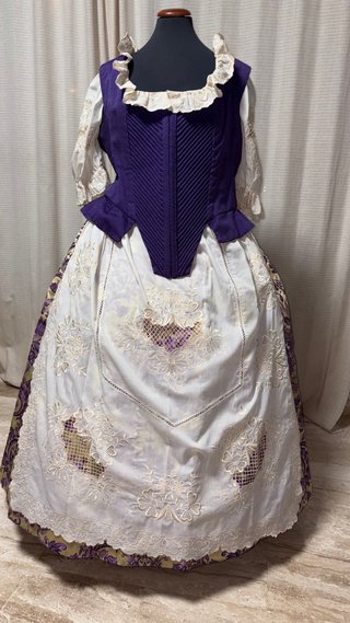 Traje Fallera + Blusa Huertana talla 54 Bordado ma