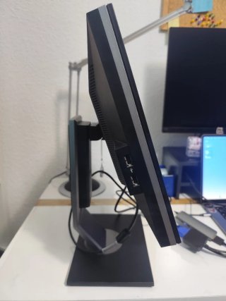 Monitor Dell Negro Ajustable
