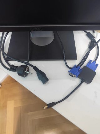 Monitor Dell Negro Ajustable