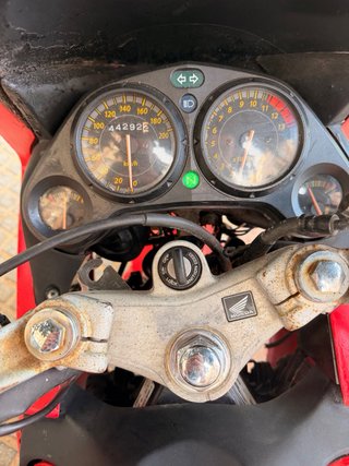 Honda CBR 125 R Roja y Azul