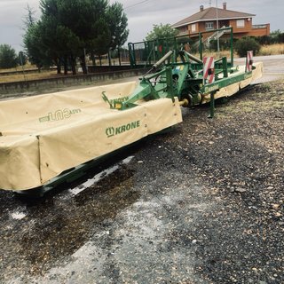 Segadora Krone 9m triden