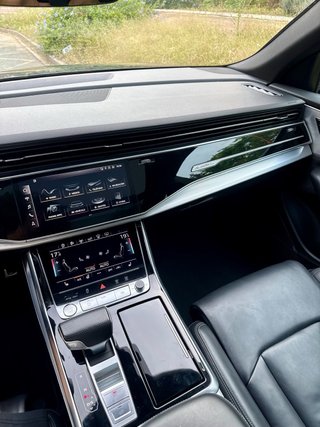 Audi Q8 2019