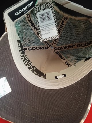 Gorra Goorin Bros Calavera Camuflaje. Talla única.