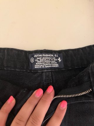 Shorts vaqueros negros desgastados