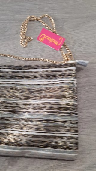 Bolso cartera Maluca cadena dorada