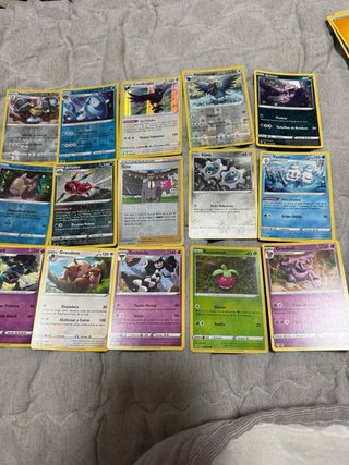 Cartas Pokémon Inteleon V, Vikavolt V, Houndoom V