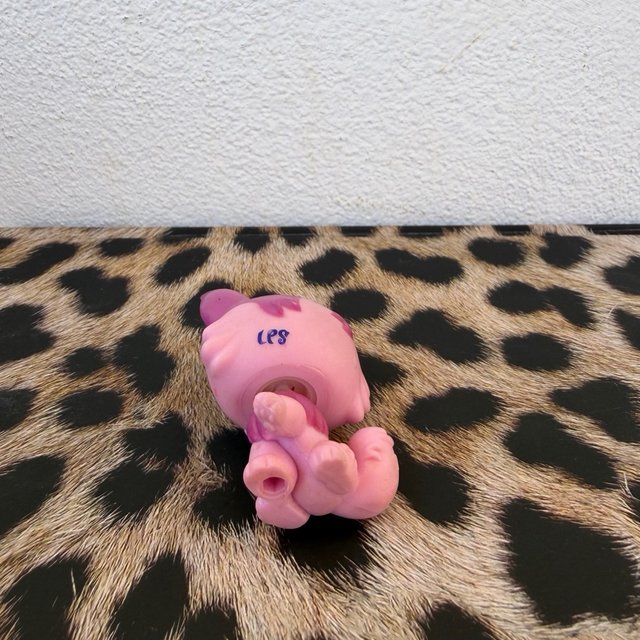 Authentic LPS #2465 | Pink Angora Cat