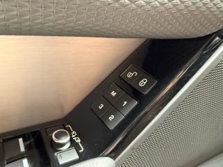 Land Rover Range Rover Velar Land Rover Range Rover Velar 2.0 D180 132kW R-Dynamic S 4WD Auto