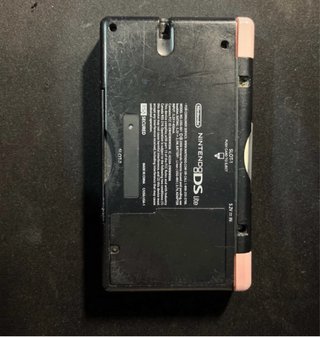 Nintendo Ds lite, caricatore e 2 giochi